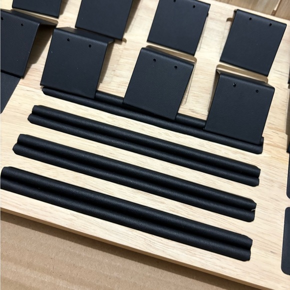 Bamboo wooden jewelry display - Picture 7 of 7